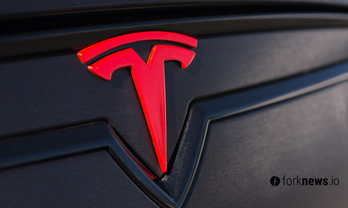 ​​Tesla продала биткоин на $270 миллионов