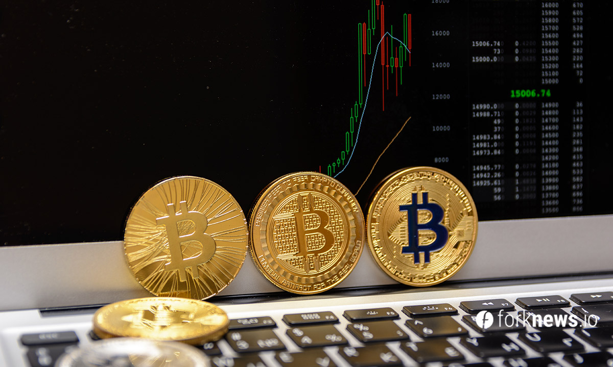 Покупай сверху, продавай снизу. Краткосрочные держатели BTC продают в убыток